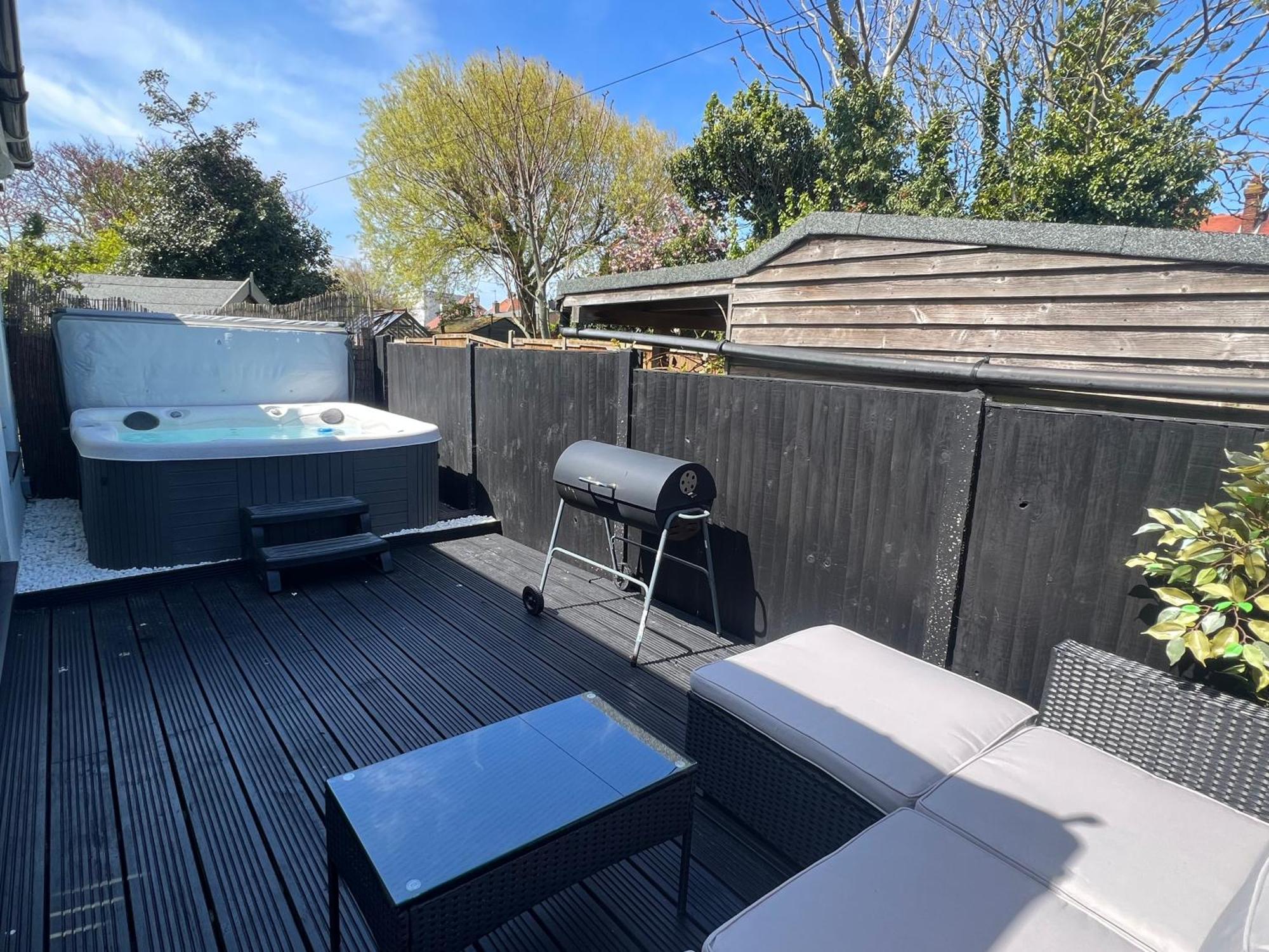 The Broadway House With Hot Tub Herne Bay